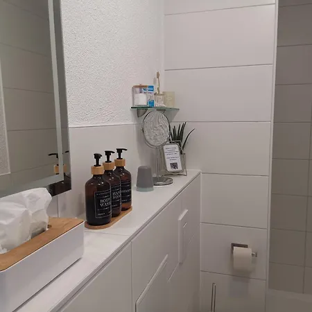 Appartement Pauls Hexenhaus Hexe Mit Fahrrad Garage Und Innenhof Fuer Motorraeder