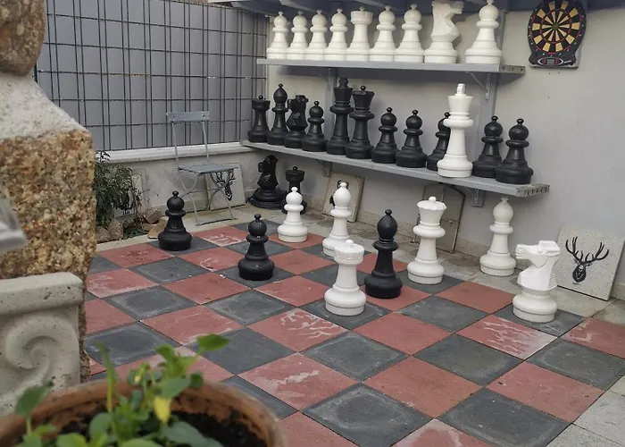 Pauls Hexenhaus Hexe Mit Fahrrad Garage Und Innenhof Fuer Motorraeder Apartmán Thale